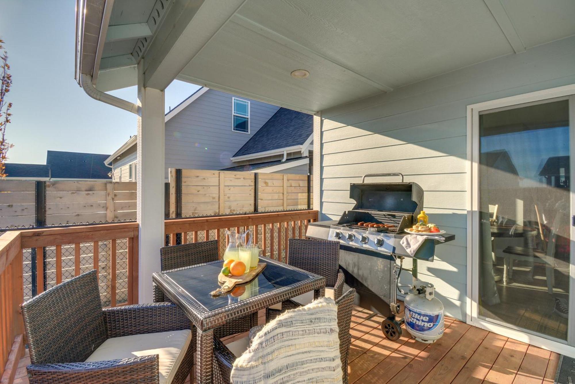 Pet-Friendly Retreat With Fenced Yard, Walk To Beach Ocean Shores Exterior photo