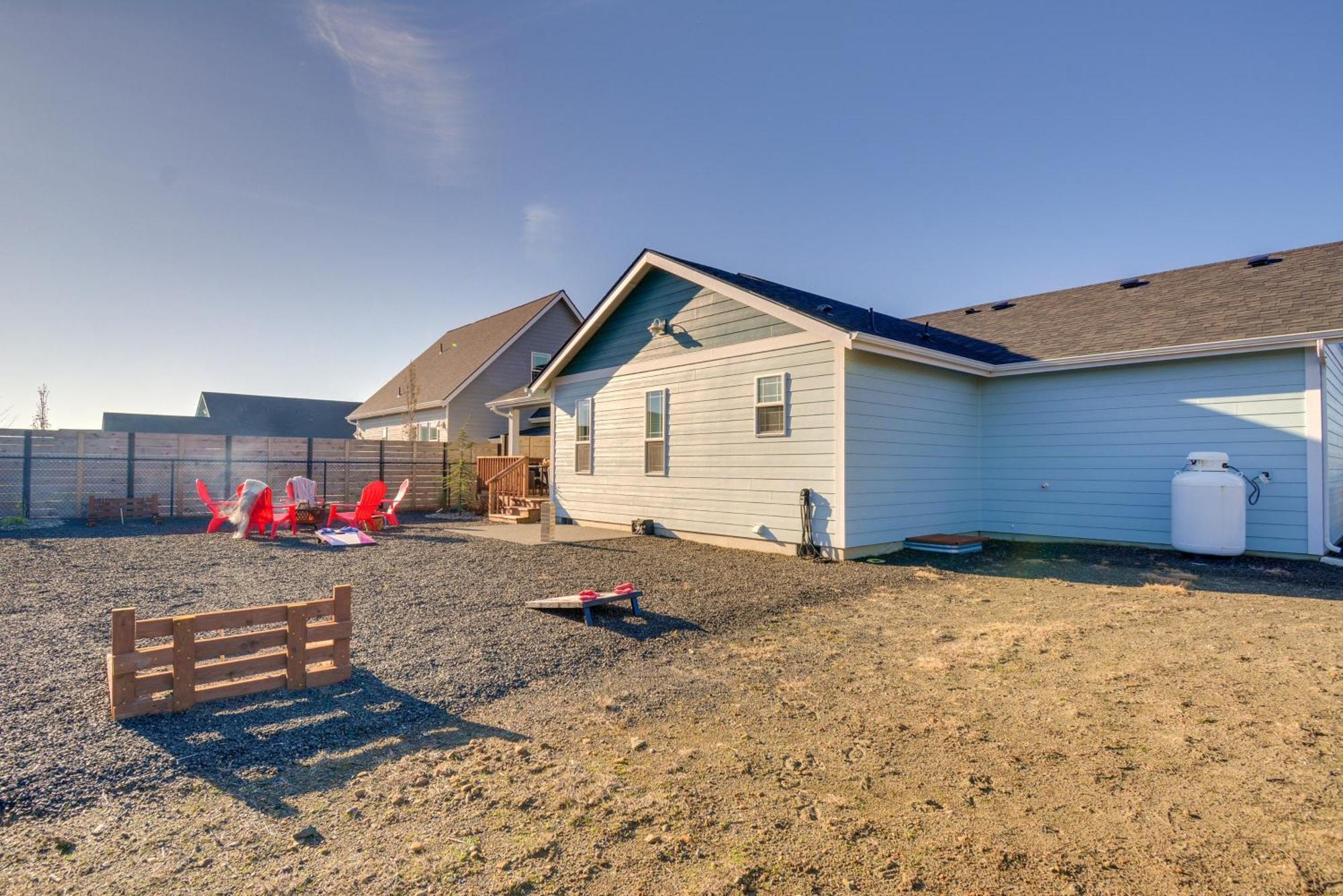 Pet-Friendly Retreat With Fenced Yard, Walk To Beach Ocean Shores Exterior photo