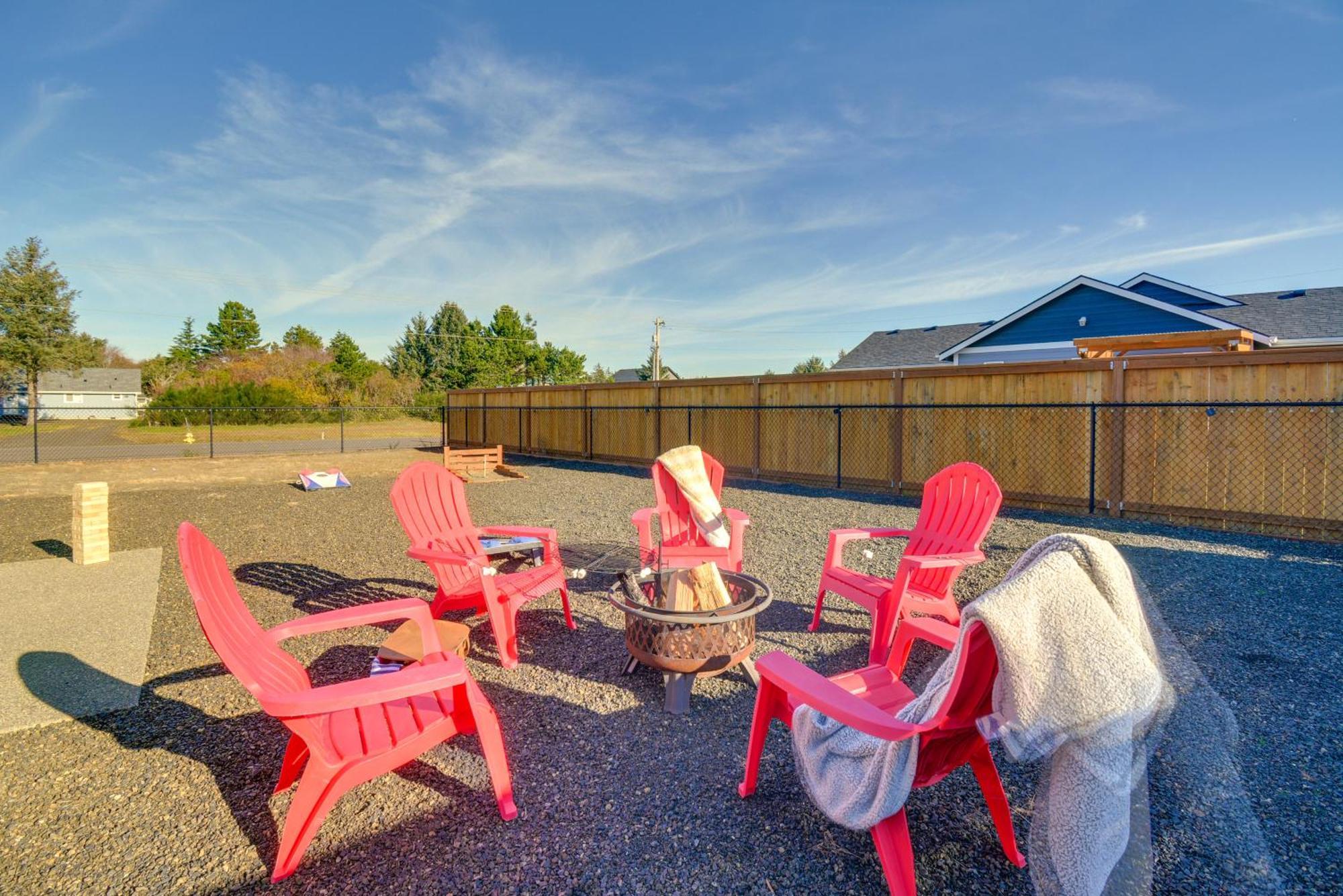Pet-Friendly Retreat With Fenced Yard, Walk To Beach Ocean Shores Exterior photo